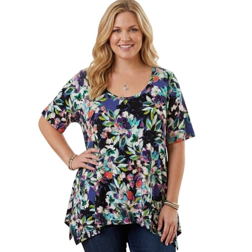 Tabitha Webb Floral Knit Top Womens Size 1X Colorful Asymmetrical Tee